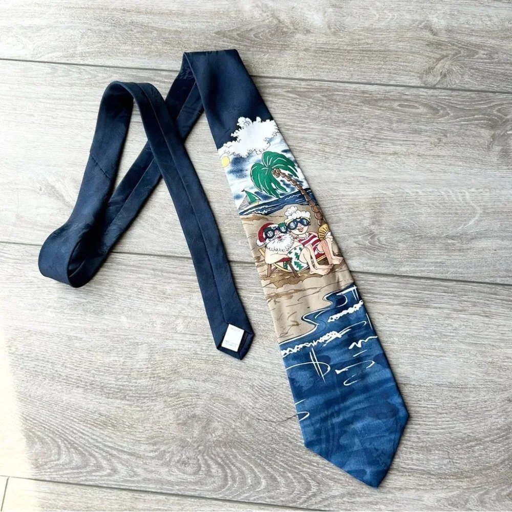 NWT Ho Ho Ho Holiday Necktie Christmas Santa Tie